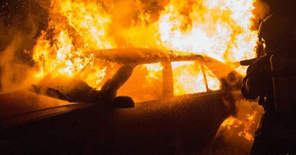 Στις φλόγες όχημα ιδιοκτησίας 50χρονου