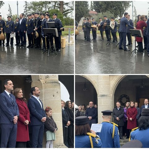 ΒΙΝΤΕΟ: Άκουσε τα κάλαντα από τις ένοπλες δυνάμεις ο ΠτΔ-Η έκπληξη της χορωδίας της Εθνικής Φρουράς