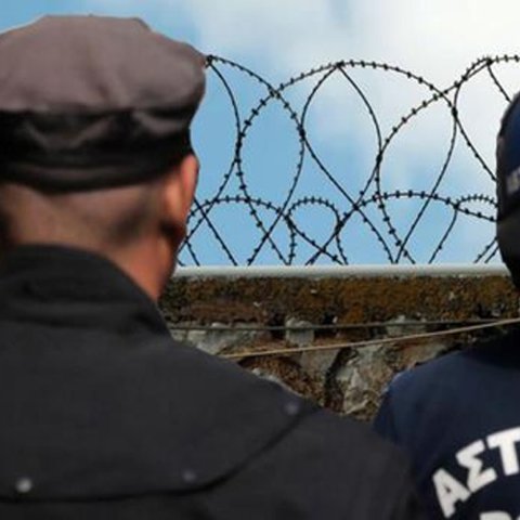 Πρόταση για μετακίνηση Συμβασιούχων Αστυνομικών στο Υφυπουργείο Μετανάστευσης-Αναλύουν το πλάνο στη Βουλή