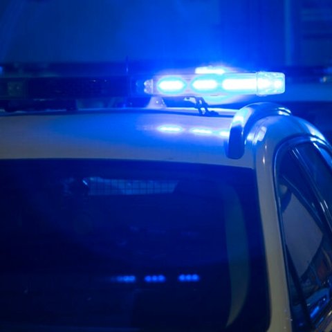 Χειροπέδες σε 18χρονο για την καταδίωξη και εμπρησμό οχήματος