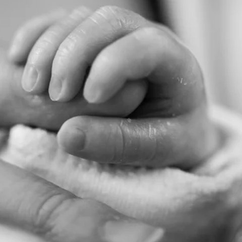 Συγκλονίζουν οι λεπτομερείες για το παιδί 22 μηνών στη Λεμεσό-«Η μητέρα το έβαλε στο μπάνιο με ζεστό νερό»