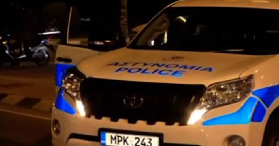Επίθεση 50 κουκουλοφόρων στο οίκημα οπαδών της Ομόνοιας στη Λακατάμια-Τρεις τραυματίες