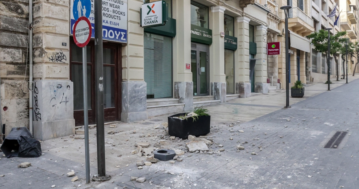 Ζημιές σε κτίρια από τον σεισμό στην Κρήτη-Έσπασαν εκθέματα στο Αρχαιολογικό Μουσείο Ηρακλείου