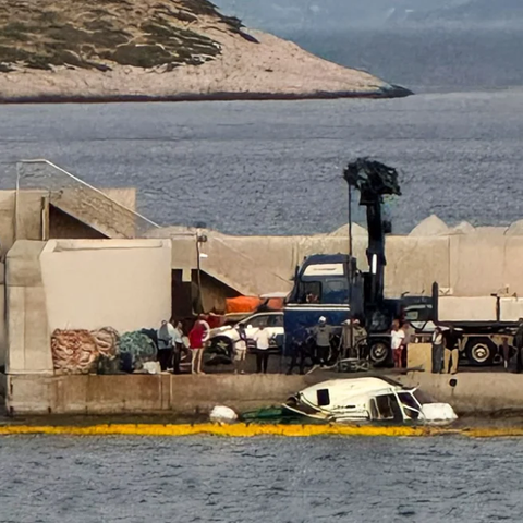 Συνελήφθη ο κυβερνήτης του ελικοπτέρου που έπεσε στη Βουλιαγμένη, έρευνα για τα αίτια