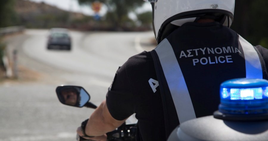 Έντεκα συλλήψεις στη Λεμεσό μετά από επιχείρηση της Αστυνομίας σε καταστήματα
