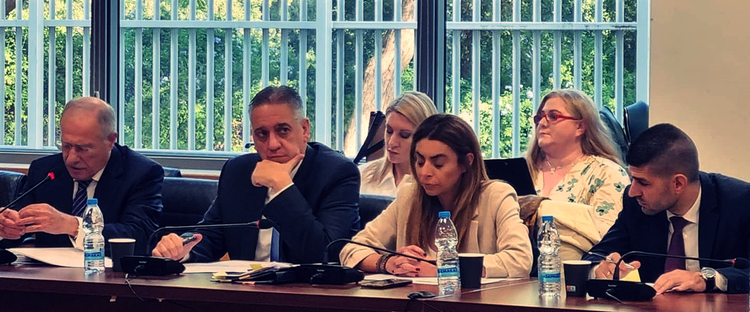 072fb04d-eedc-45f3-9e6c-ad79201fa54c.jpg