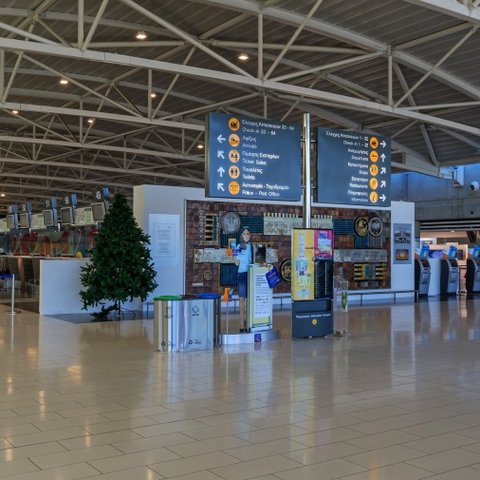 Άρχισαν οι πτήσεις επαναπατρισμού Ισραηλινών από την Κύπρο-Πραγματοποιούνται δεκατρεις πτήσεις