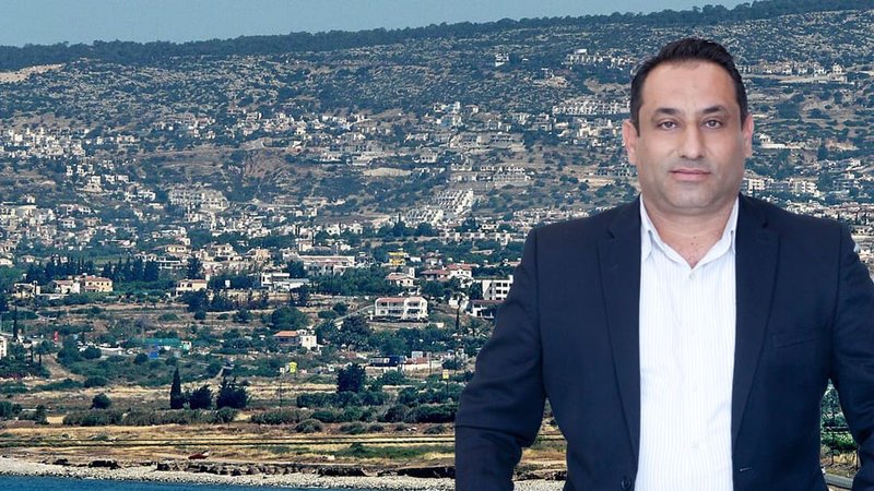 ΜΑΡΙΝΟΣ-ΜΕ-ΦΟΝΤΟ