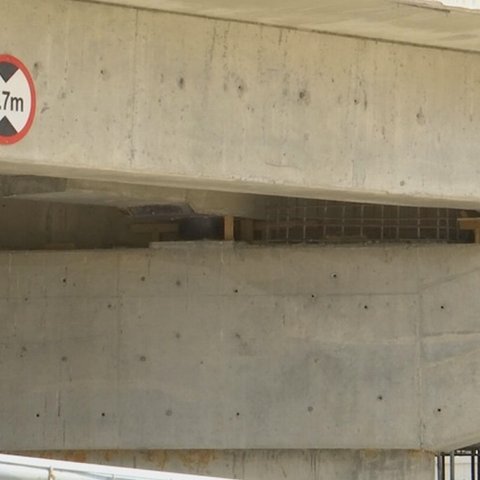 Βρήκαν λύση για τη διέλευση των πυροσβεστικών από την γέφυρα της Καλαβασού, αλλά οι ανησυχίες παραμένουν