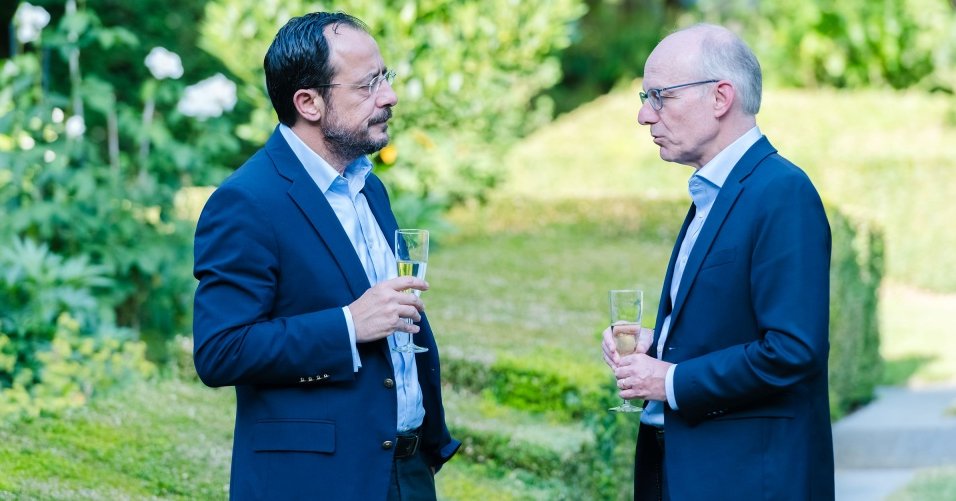 Χαιρέτισε την αμερικανική παρέμβαση για εκεχειρία ο Πρόεδρος-Εισηγήθηκε μεταφορά η ακύρωση φορολογιών της ΕΕ