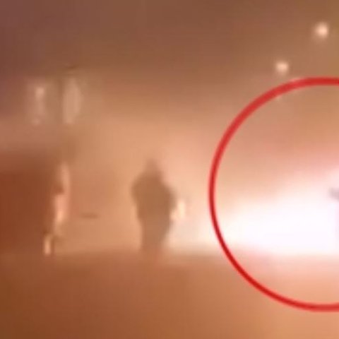 Συγκλονιστική περιγραφή για τον τραυματισμό του αστυνομικού-«Παρακαλούσε να βγάλουμε τη φωτοβολίδα»
