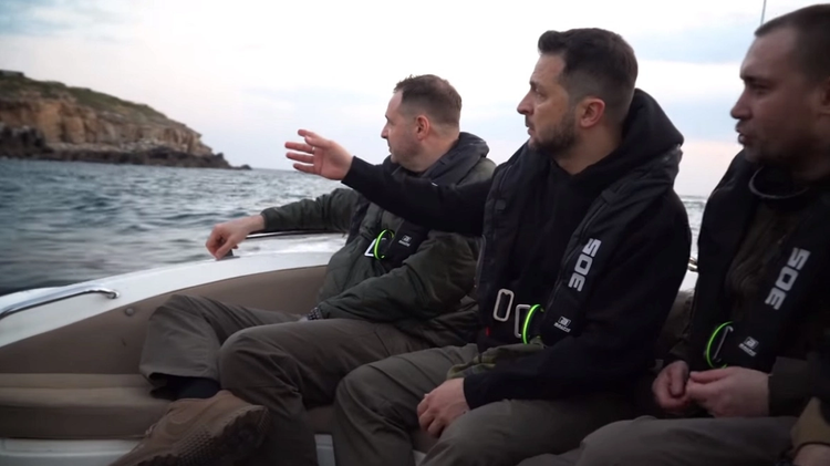zelensky_snake1