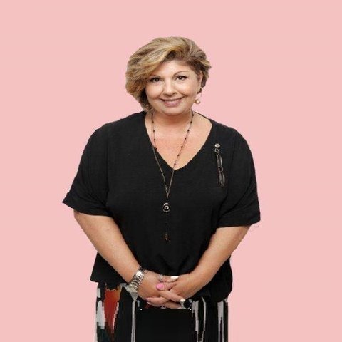 Λένα Μαντά: «Υπήρξα φρικτή μητέρα. Αισθανόμουν πάντα περιττή και στη ζωή των γονιών μου, ένιωθα εμπόδιο»