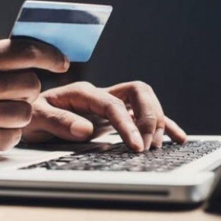 Είδε διαφήμιση για αγορά κρυπτονομισμάτων και τελικά ήταν απάτη-Έκλεψαν 56,000 ευρώ από 76χρονο
