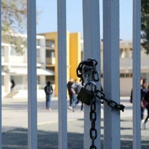 Η ΚΥΣΟΑ εκφράζει διαφωνία με την πρακτική των «πιστοποιητικών φοίτησης» αντί απολυτηρίων