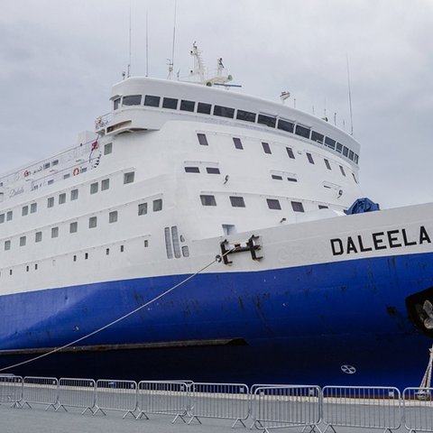 Σηκώνει ξανά άγκυρα το Daleela για το φετινό πρώτο ταξίδι-Αναμένονται 170.000 ταξιδιώτες το 2025