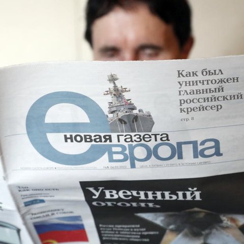 Ο διευθυντής της εφημερίδας Novaya Gazeta-Europe διώκεται ποινικά στη Ρωσία