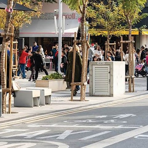 Οι καταστηματάρχες επιμένουν σε εφαρμογή της απόφασης για άνοιγμα Μακαρίου