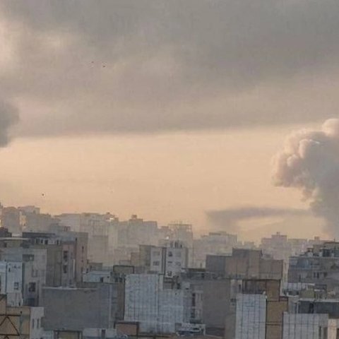 Το Ισραήλ βομβάρδισε το Ιράν-Νεκρός ο επικεφαλής των Φρουρών της Επανάστασης, απειλεί με αντίποινα η Τεχεράνη