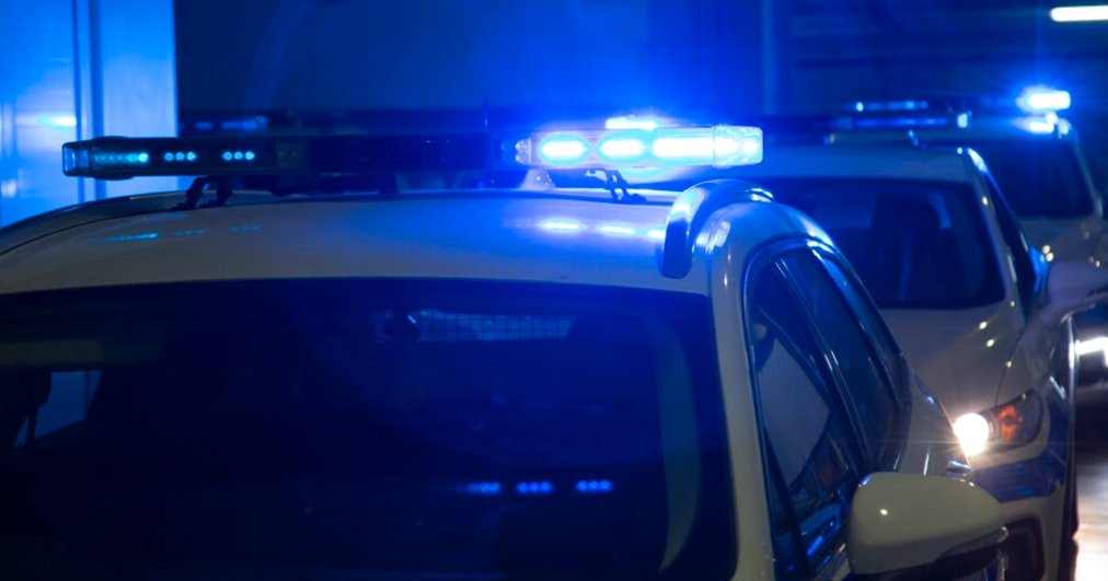 Χειροπέδες σε 18χρονο για την καταδίωξη και εμπρησμό οχήματος