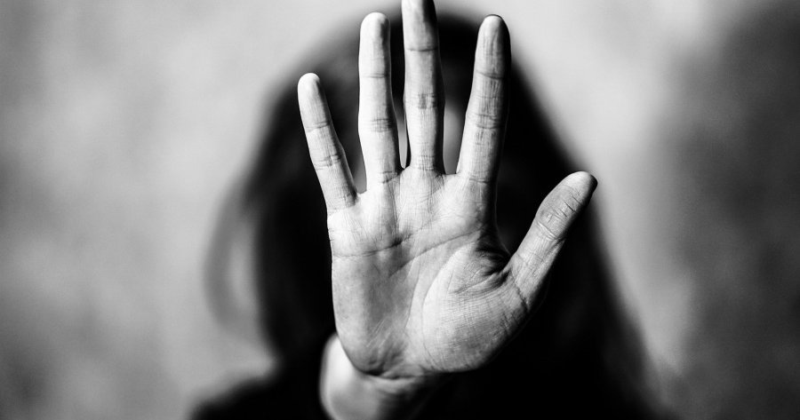 Χειροπέδες σε δύο για υπόθεση εμπορίας με σκοπό τη σεξουαλική εκμετάλλευση-Αναγνωρίστηκε το 23χρονο θύμα