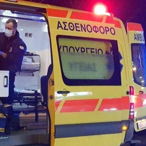 Αναποδογυρίστηκε όχημα στον κυκλικό κόμβο Καλού Χωριού Λάρνακας-Στο νοσοκομείο οδηγός