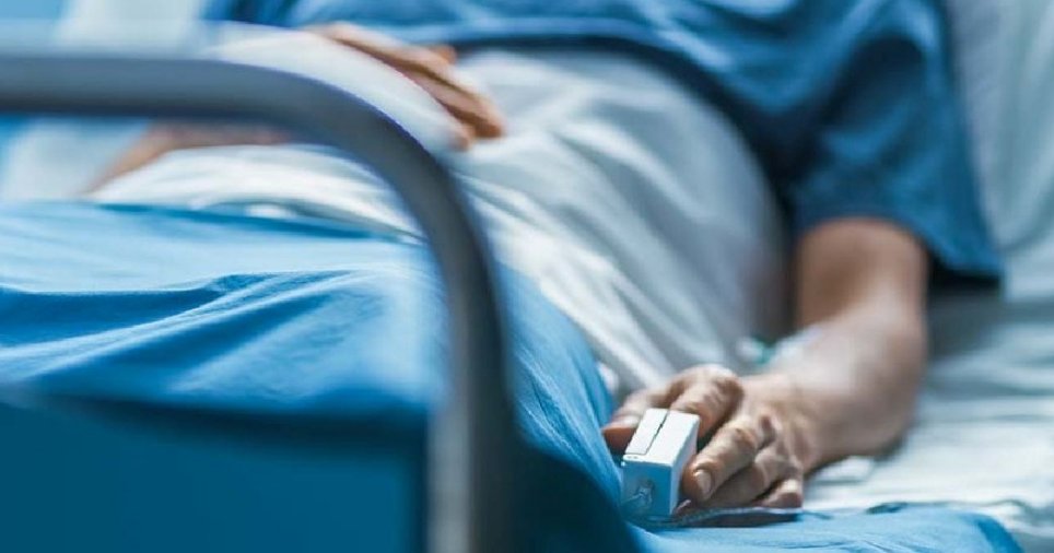 Ο δεκαήμερος Γολγοθάς του 33χρονου μεταμοσχευμένου μέσα από τη μαρτυρία του πατέρα-«Ο Γιάννης ταξίδευε» Ο δεκαήμερος Γολγοθάς του 33χρονου μεταμοσχευμένου μέσα από τη μαρτυρία του πατέρα-«Ο Γιάννης ταξίδευε»