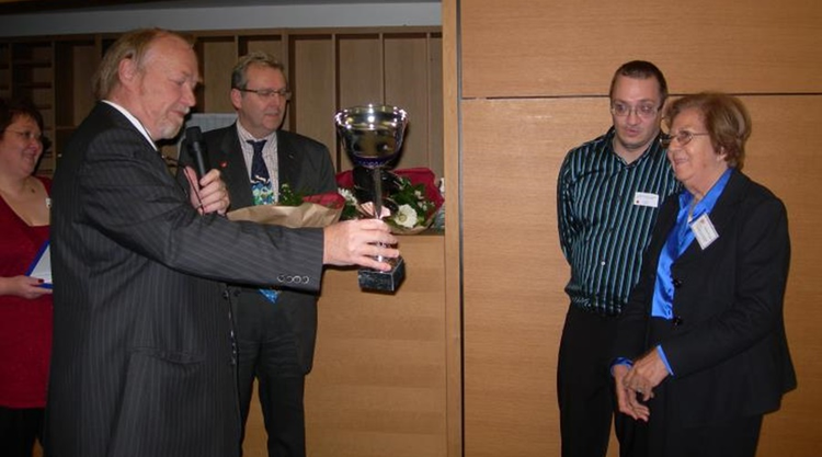 9cffc22c-bfe5-40ac-99e5-2496919ffd5e.jpg