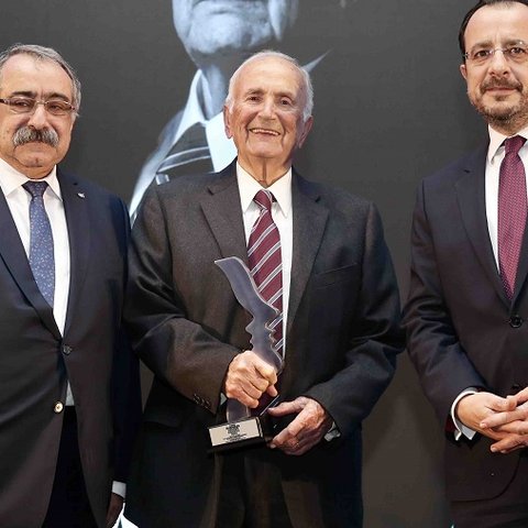 ΚΕΒΕ Business Leader Awards: Τιμητικό βραβείο Business Leader στον Φάνο Επιφανίου