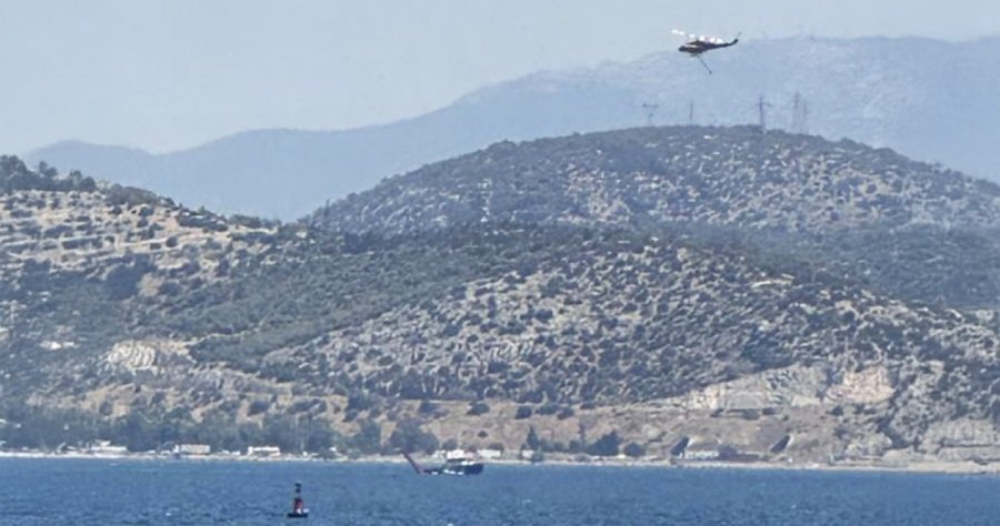 Πτώση πυροσβεστικού ελικοπτέρου στην Ελευσίνα-Συμμετείχε σε κατάσβεση πυρκαγιάς Πτώση πυροσβεστικού ελικοπτέρου στην Ελευσίνα-Συμμετείχε σε κατάσβεση πυρκαγιάς