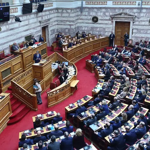 Κατατέθηκε η πρόταση δυσπιστίας κατά της ελληνικής Κυβέρνησης