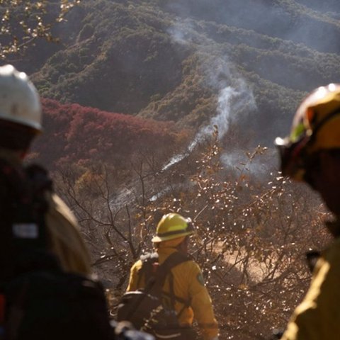 Στους 25 οι νεκροί στο Λος Άντζελες-Εφιάλτης χωρίς τέλος καθώς οι άνεμοι δυναμώνουν