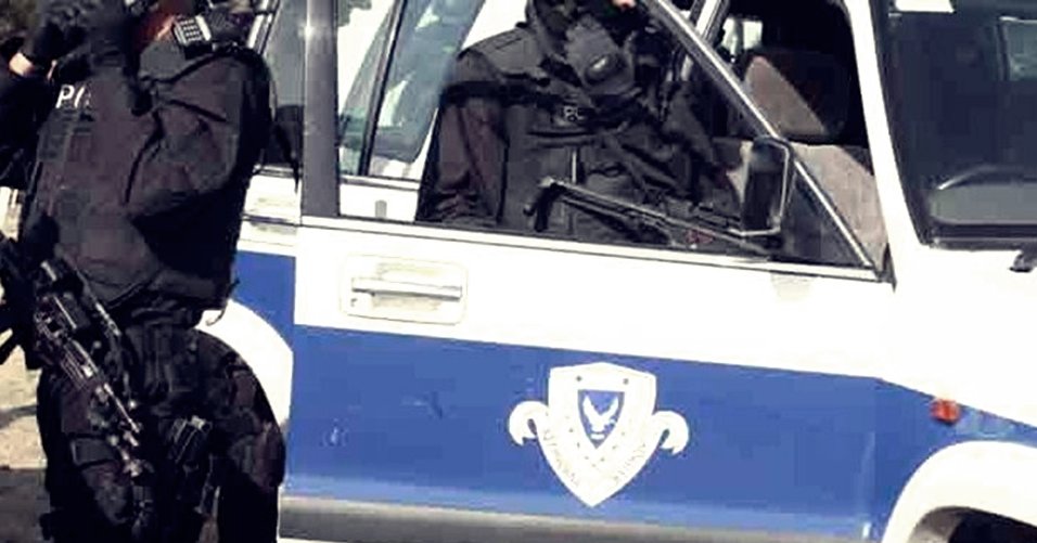 Σε επαφή με την Αστυνομία το Βρετανικό ΥΠΕΞ για τη σύλληψη του Αζέρου-Ζητά πληροφορίες και η Ελλάδα