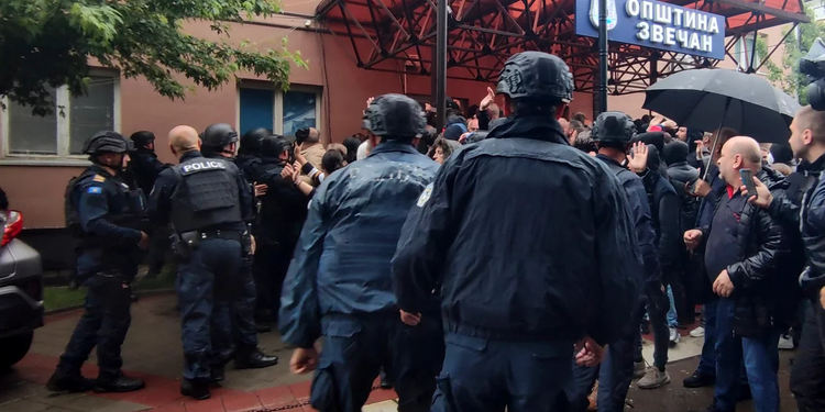 kossovo-clashes.jpg
