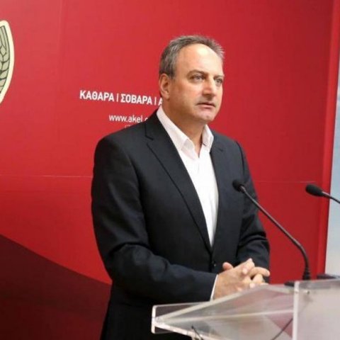 Τα βάζει με ΠτΔ ο Στεφάνου για την φορολογική μεταρρύθμιση-«Υπολείπονται της προεκλογικής δέσμευσης»