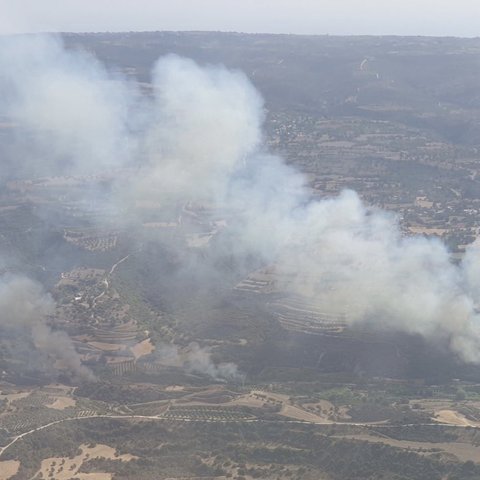 Διαχειρίσιμη η πυρκαγιά στην Πάφο, αυξημένος ο κίνδυνος αναζωπυρώσεων