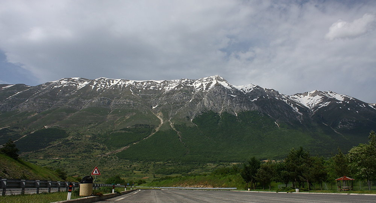88e6d21b-8703-45b9-8ef4-00eafb357caa.jpg