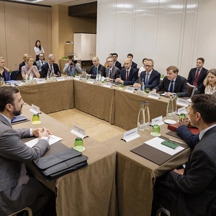Οι Ευρωπαίοι πιέζουν το Ιράν να αποδεχθεί τον μηδενικό εμπλουτισμό σε ουράνιο-Ολοκληρώθηκε η συνάντηση της Γενεύης
