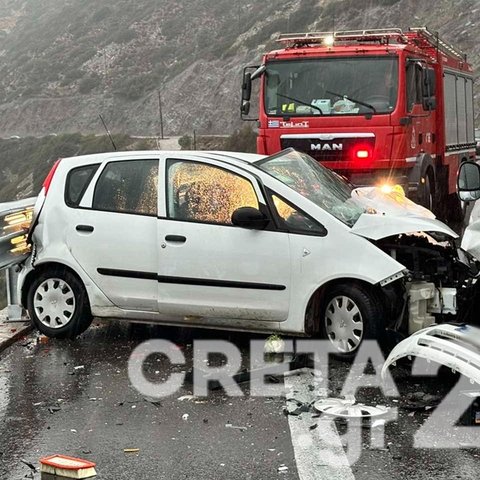 Σοκαριστικό τροχαίο στο Ηράκλειο-Σοβαρά τραυματισμένο δίχρονο αγοράκι (Pic)