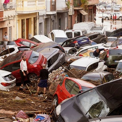 Τραγωδία με τουλάχιστον 62 νεκρούς στην Ισπανία λόγω των πλημμυρών-Συγκλονιστικές φωτογραφίες