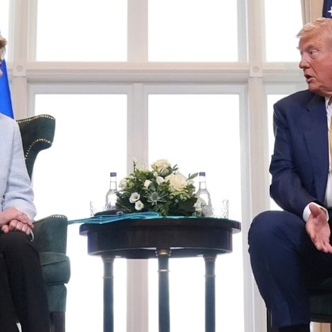 Δασμούς 15% σε όλα εκτός από χάλυβα και αλουμίνιο ανακοίνωσε ο Τραμπ μετά την εμπορική συμφωνία με ΕΕ