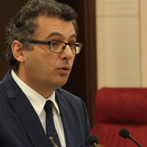 Ερχιουρμάν: To Kκυπριακό με την νέα πολίτική τέθηκε στην κατάψυξη