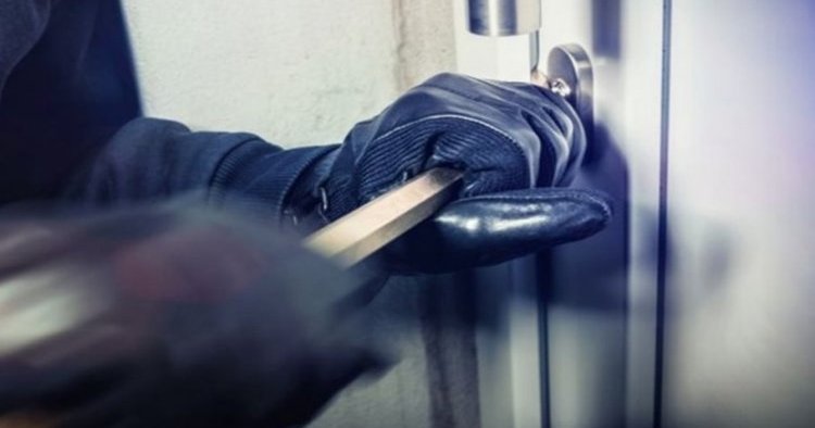 Χειροπέδες σε δυο πρόσωπα για κλοπές στη Λεμεσό-Εντοπίστηκε στην κατοχή του κλοπιμαία περιουσία