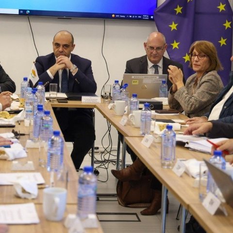 Αναβάλλεται η πανσυδικαλιστική σύσκεψη για ΑΤΑ λόγω της καταστροφικής πυρκαγιάς