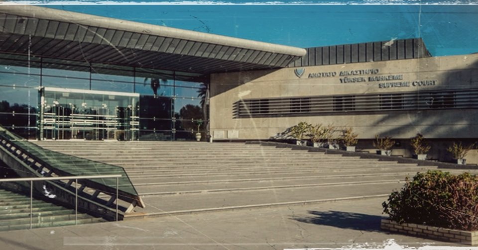 Σκανδαλώδεις χειρισμοί με έργο €42.000 σε πρώην Πρόεδρο Ανωτάτου-«Ο μόνος κατάλληλος», ενέκριναν ανανέωση χωρίς να έχει δουλειά