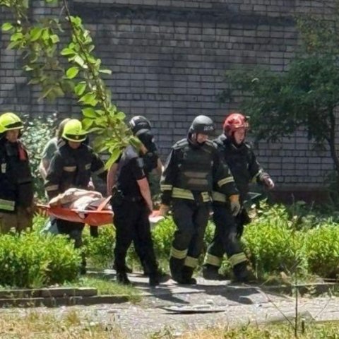 Συνεχίζει τους βομβαρδισμούς στην Ουκρανία η Ρωσία-Τουλάχιστον 17 νεκροί και πάνω από 200 οι τραυματίες