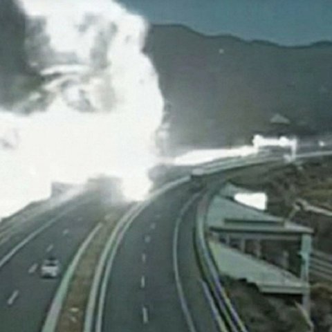 Τέλος στις θεωρίες για το ξυλόλιο στα Τέμπη-Εκρήγνυνται τα έλαια σιλικόνης, δεν κάηκε η «ύποπτη» ηλεκτρομηχανή