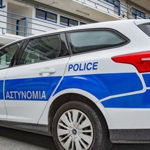 Πρόστιμο χιλιάδων ευρώ σε 58χρονο που είχε στο όχημά του αδασμολόγητα τσιγάρα και καπνούς