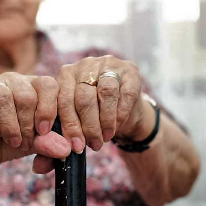 Στη Βουλή η δημιουργία γηριατρικών κλινικών στα νοσοκομεία-Στο επίκεντρο εξειδίκευση προσωπικού