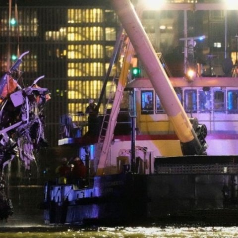 Οι 5 πιθανές αιτίες της συντριβής του μοιραίου ελικοπτέρου με τον CEO της Siemens και την οικογένειά του στη Νέα Υόρκη